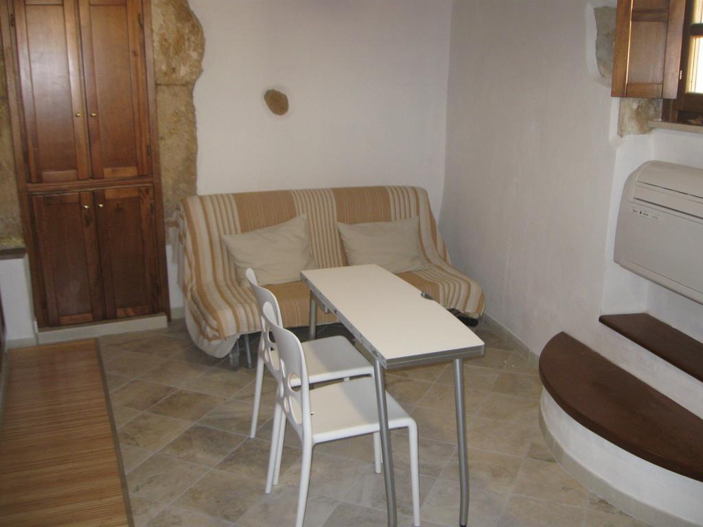 Appartamento Coghinas Sedini Zimmer foto